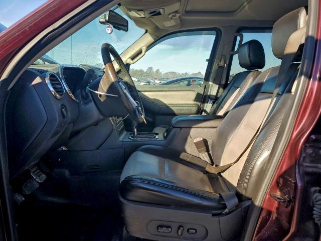 Ford Explorer Limited Image 9