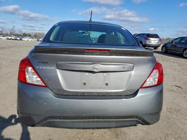 Nissan Versa S Image 7