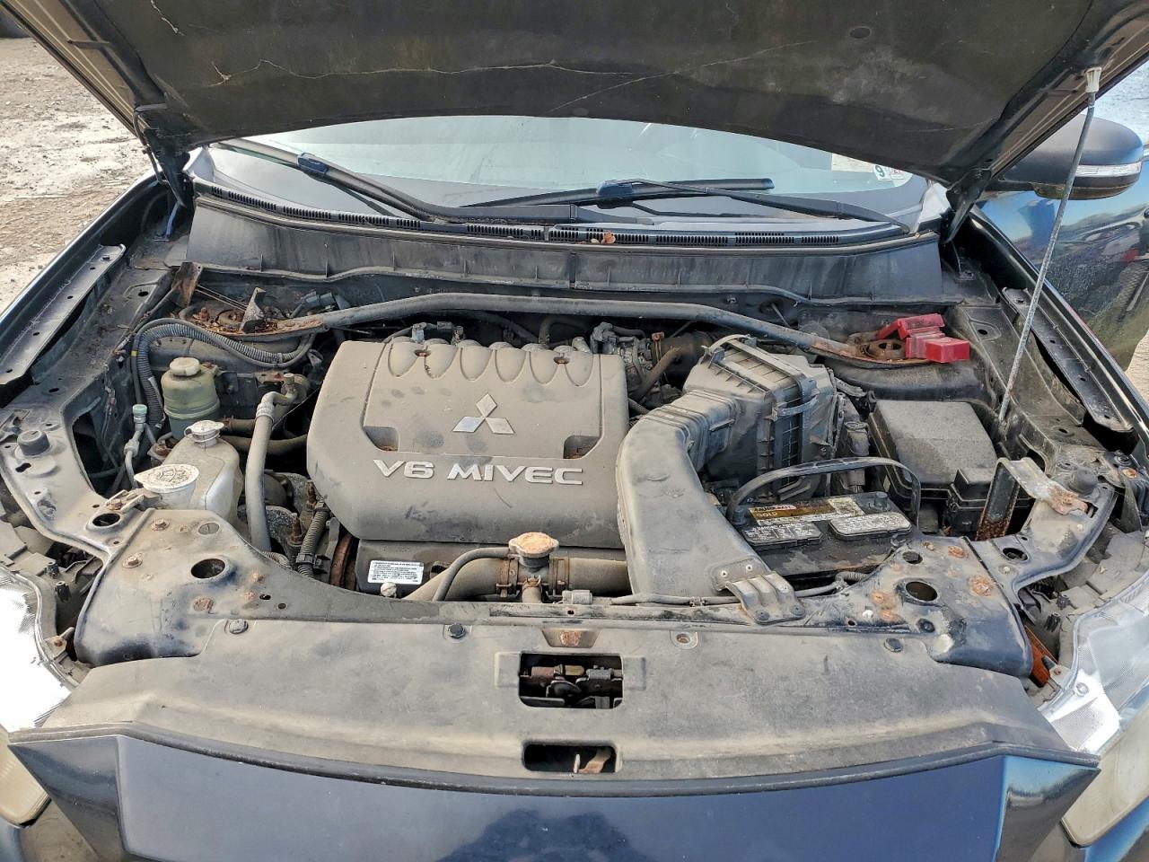 Mitsubishi Outlander Gt Image 10