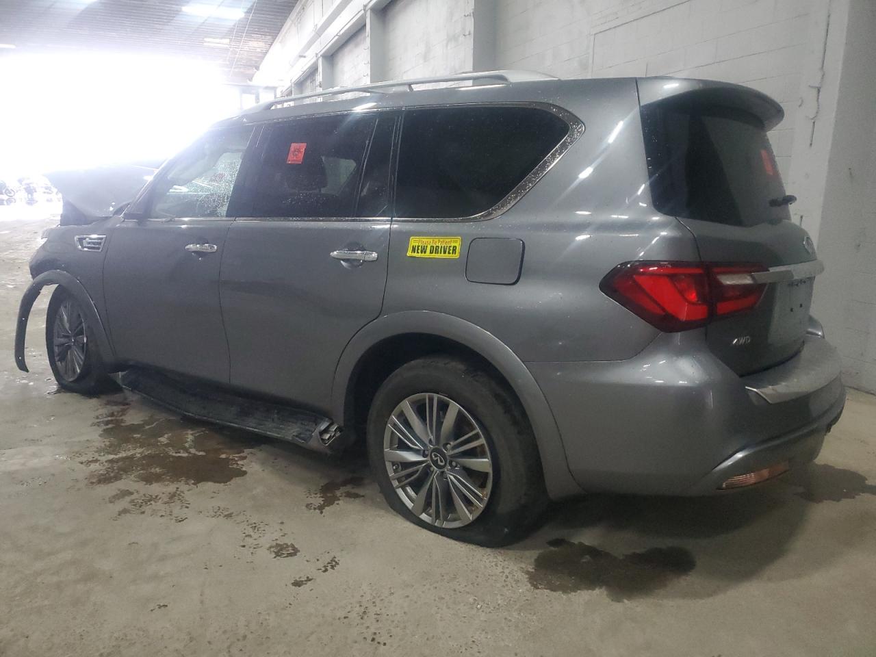 INFINITI Qx Luxe Image 3