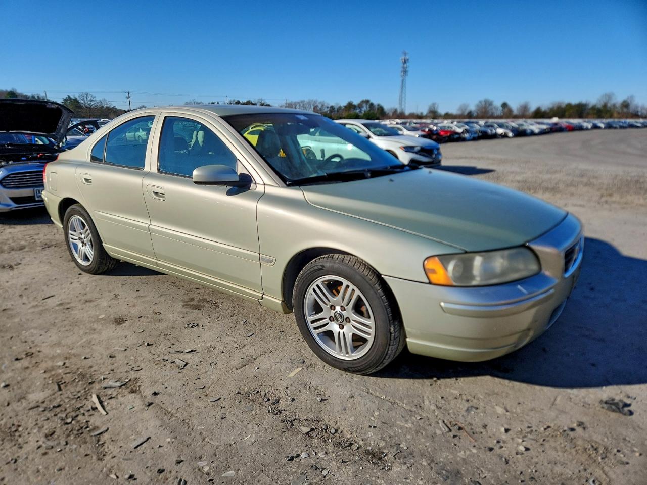 Volvo S60 2.5t Image 7