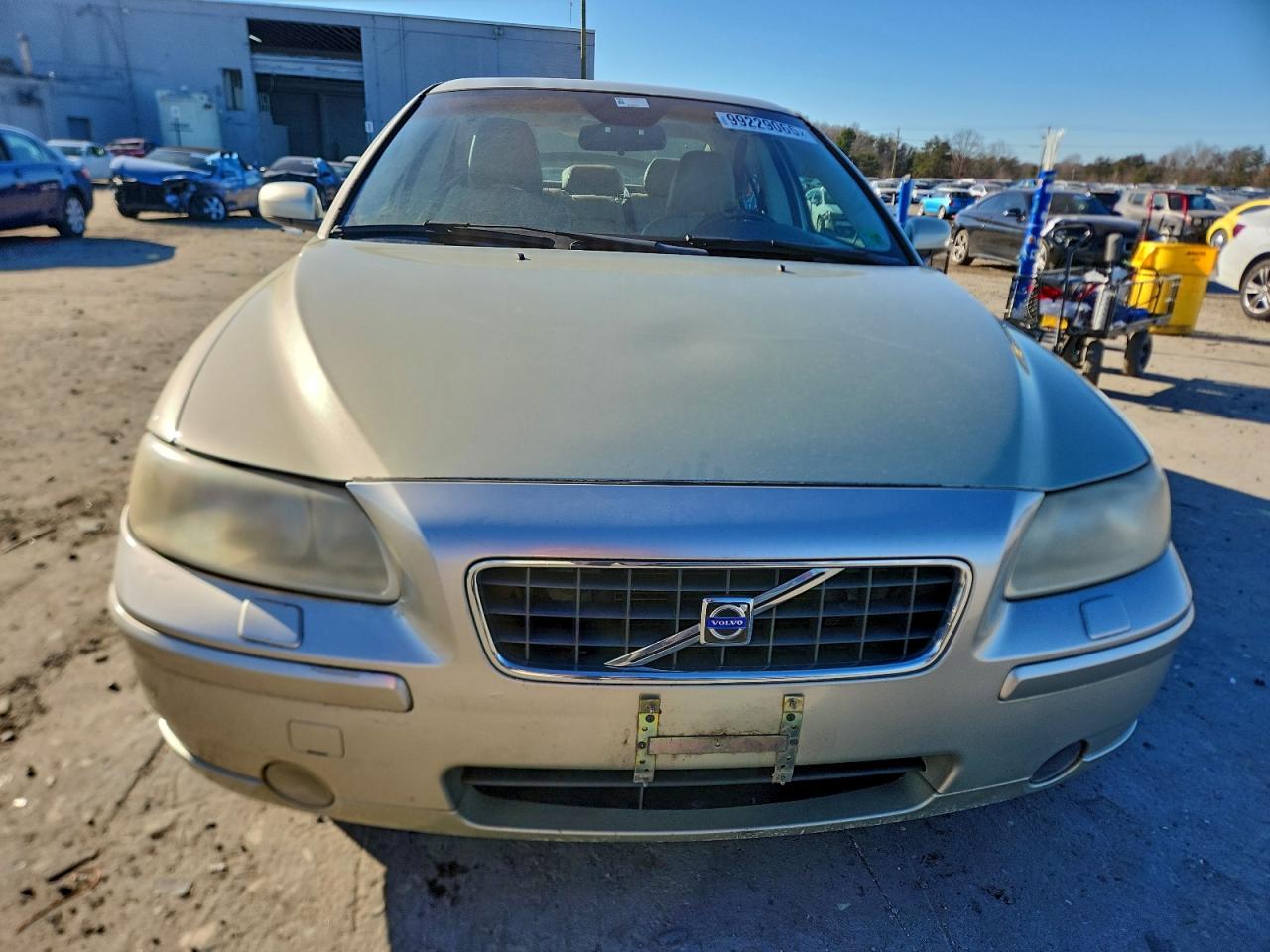 Volvo S60 2.5t Image 2