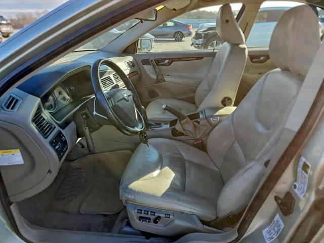 Volvo S60 2.5t Image 4