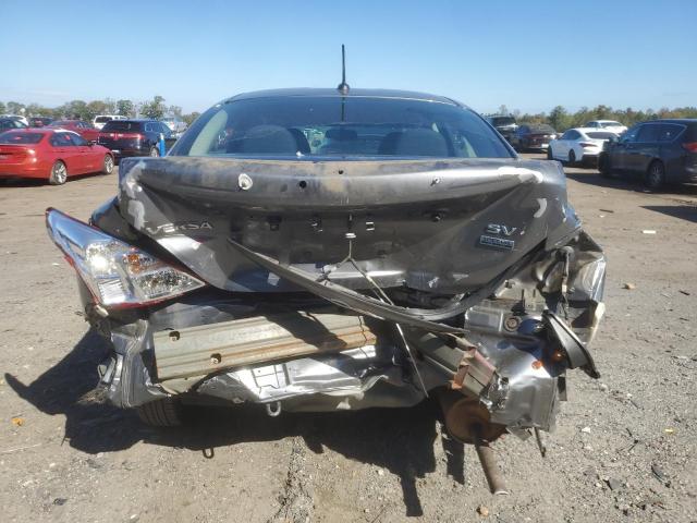 Nissan Versa S Image 5