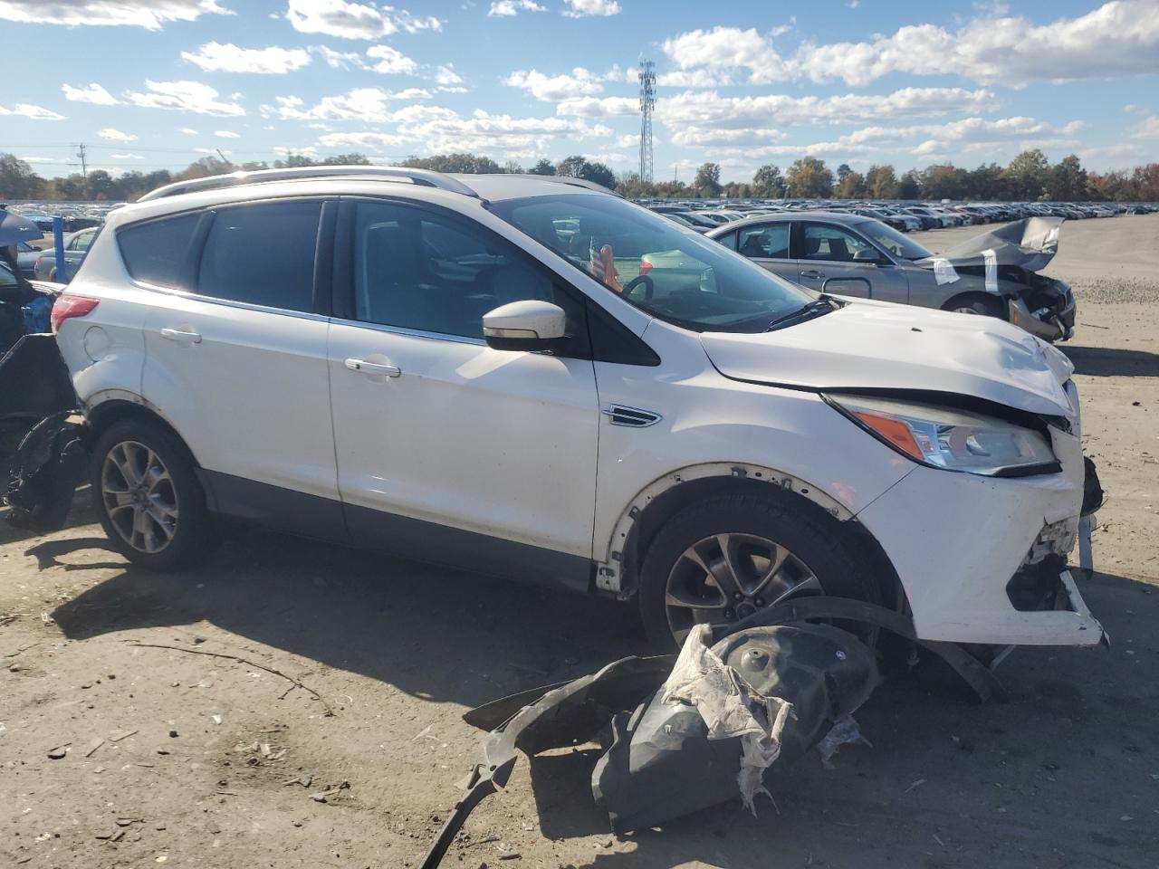 Ford Escape Titanium Image 8