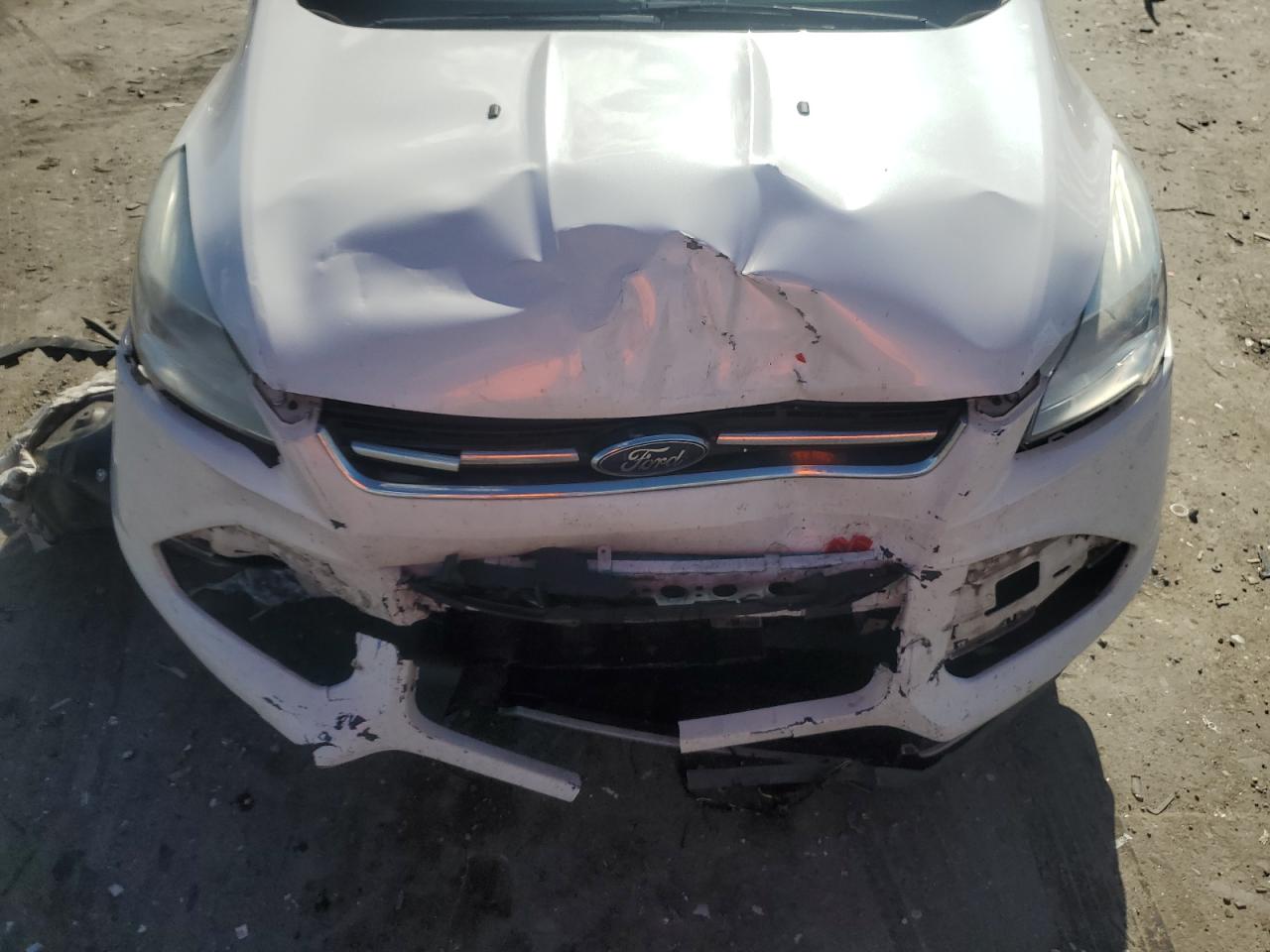 Ford Escape Titanium Image 9