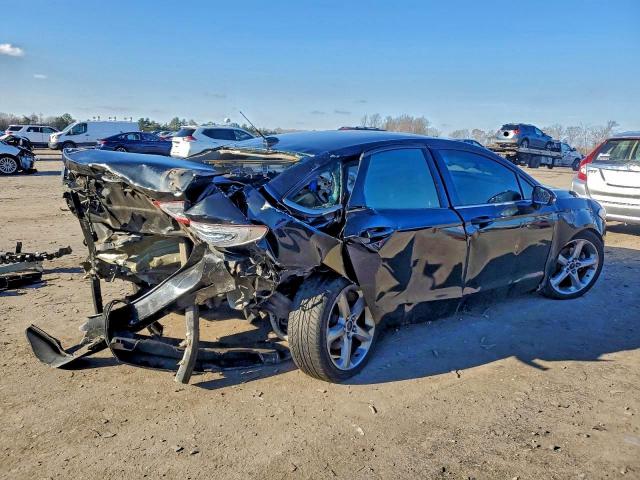 Ford Fusion Se Image 11