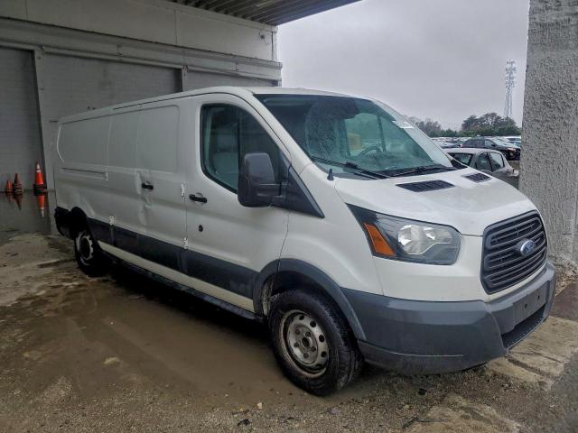 Ford Transit T-150 Image 6