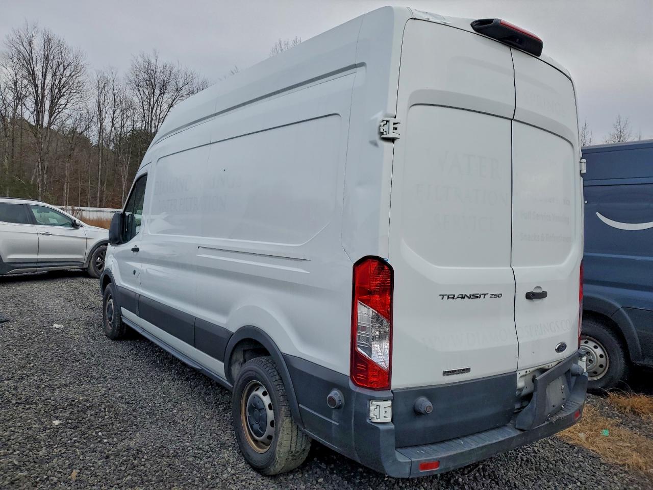 Ford Transit T-250 Image 10