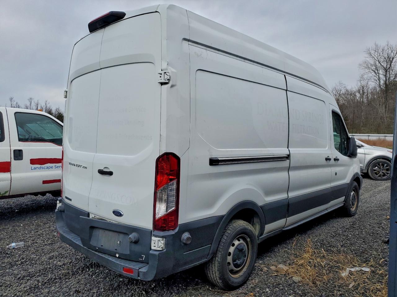 Ford Transit T-250 Image 11
