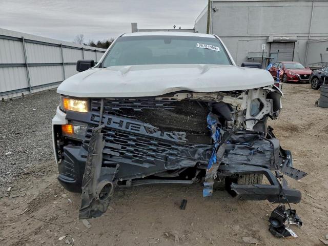 Chevrolet Silverado C1500 Image 8