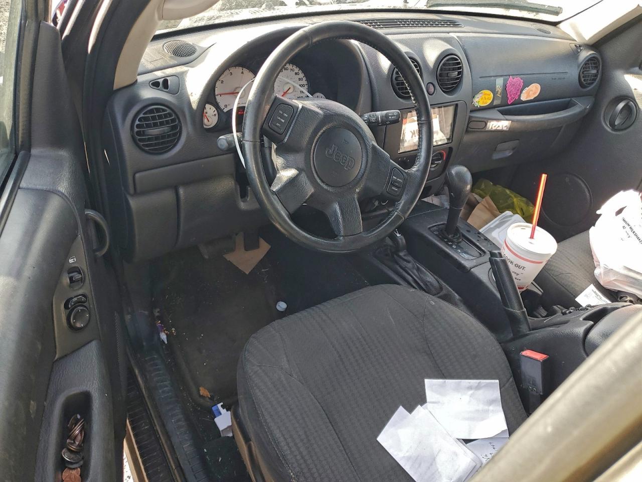 Jeep Liberty Sport Image 5