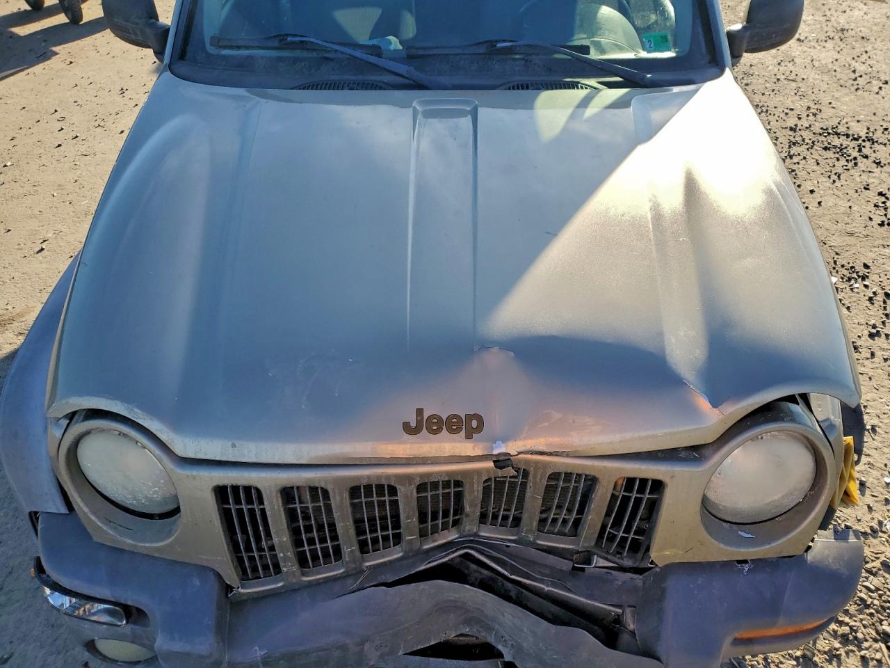 Jeep Liberty Sport Image 4