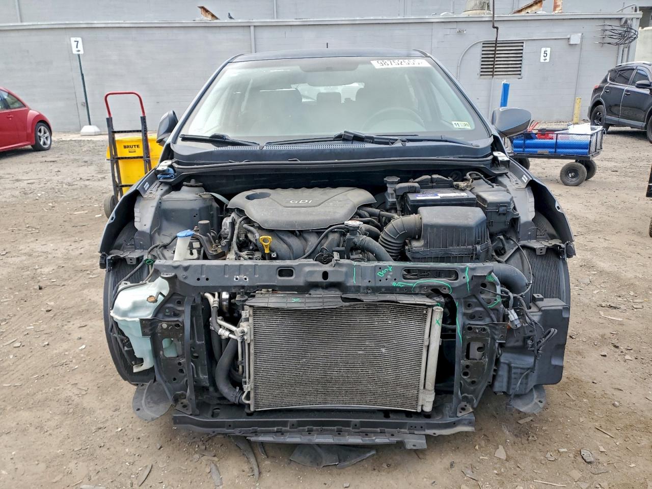 Hyundai ACCENT Gls Image 8