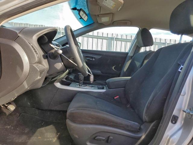 Nissan Altima 2.5 Image 7