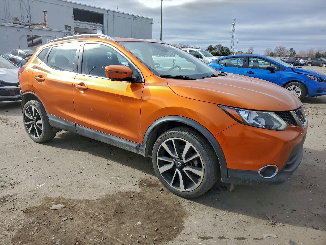 Nissan Rogue S Image 4