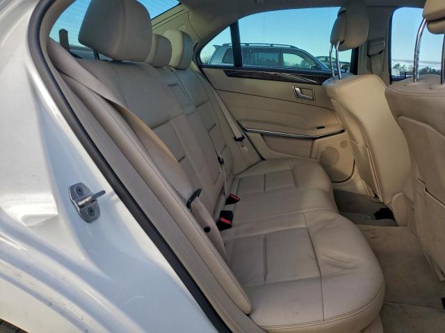 Mercedes-Benz E-Class 350 4matic Image 9