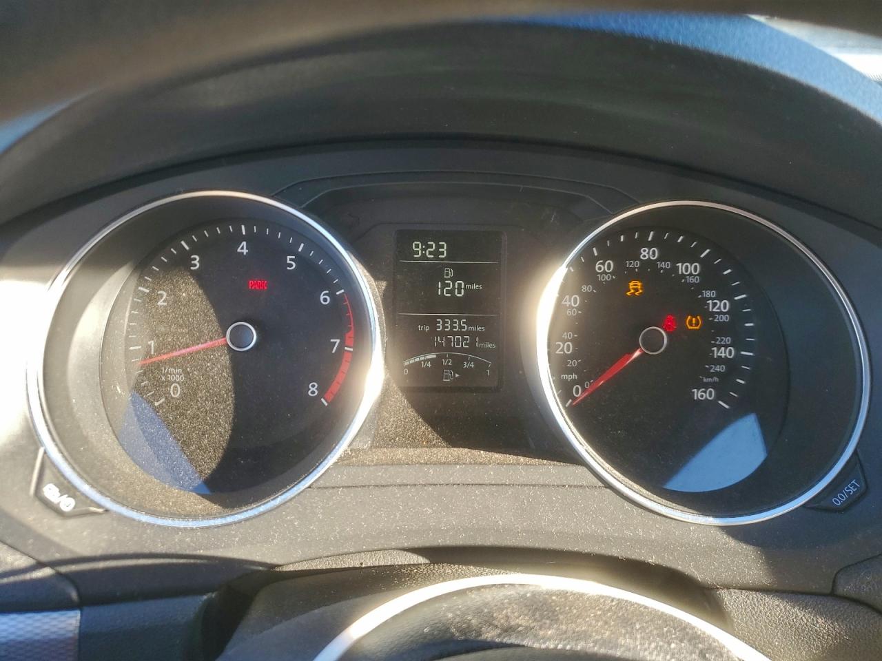 Volkswagen Jetta S Image 11