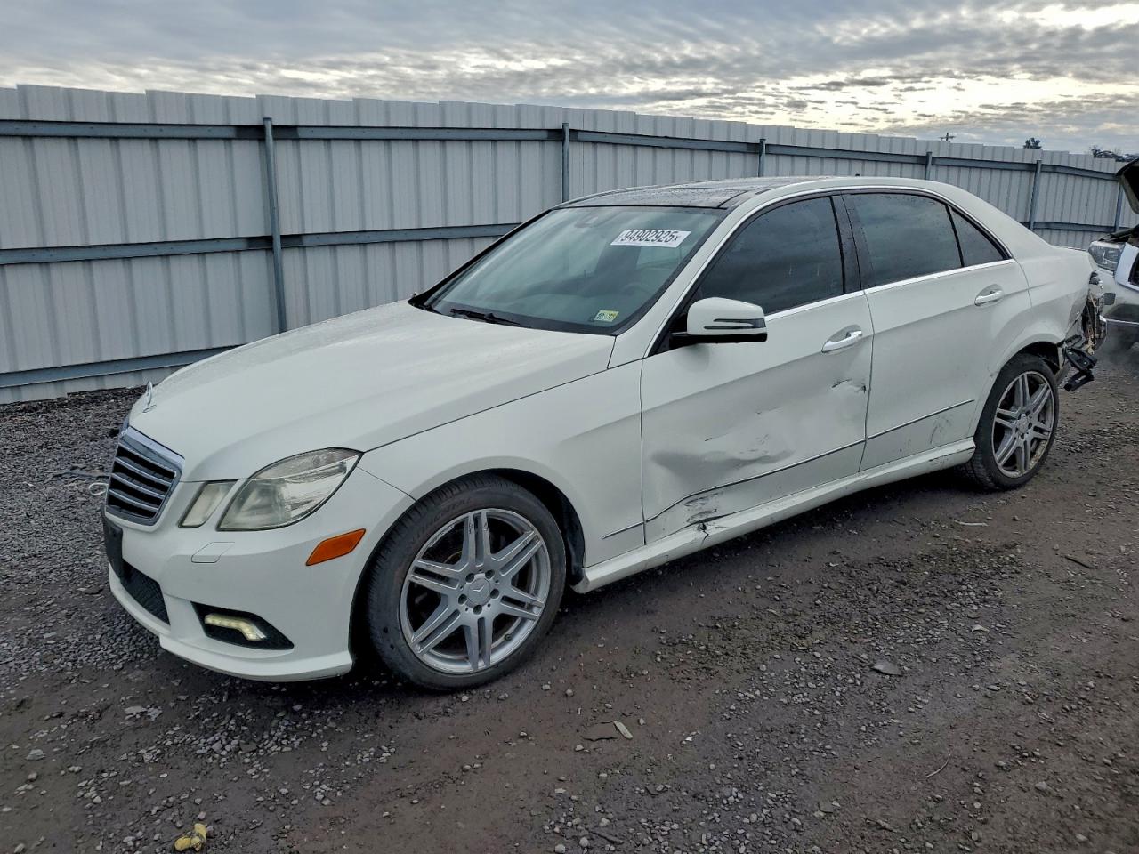 Mercedes-Benz E-Class 350 4matic Image 1