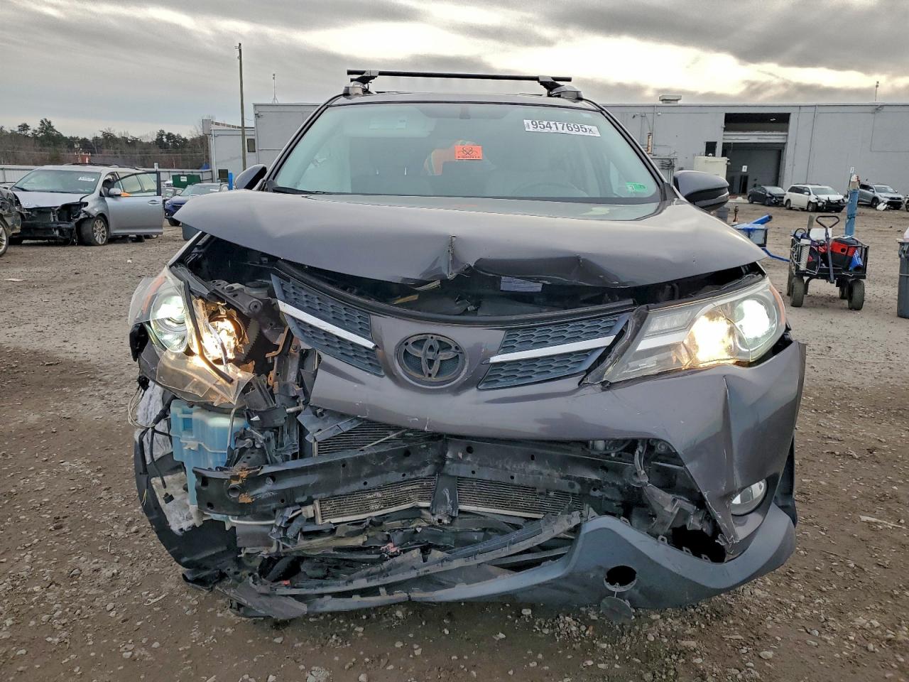 Toyota RAV4 Xle Image 9