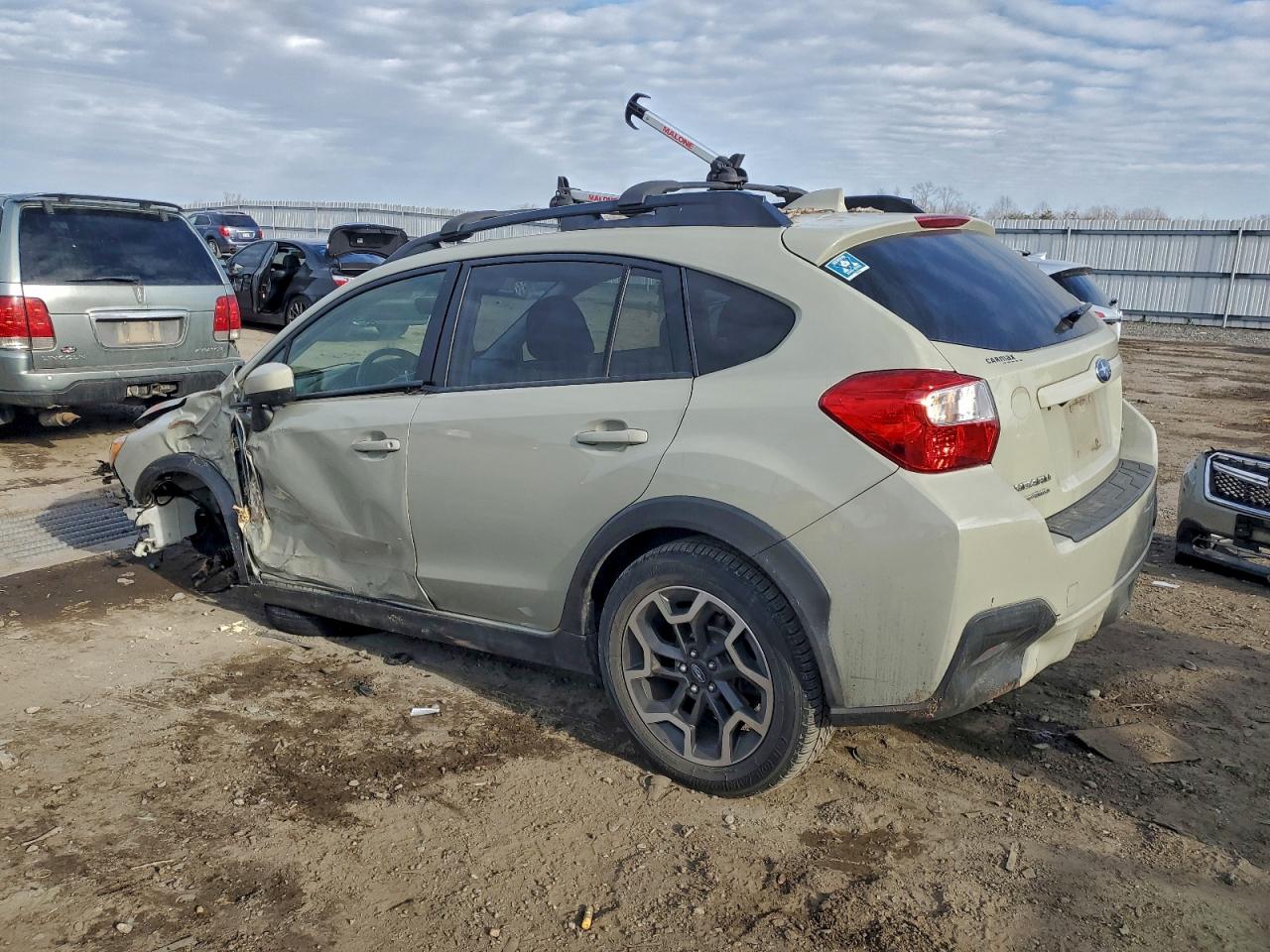 Subaru Crosstrek Premium Image 6