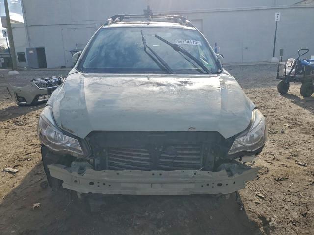 Subaru Crosstrek Premium Image 8