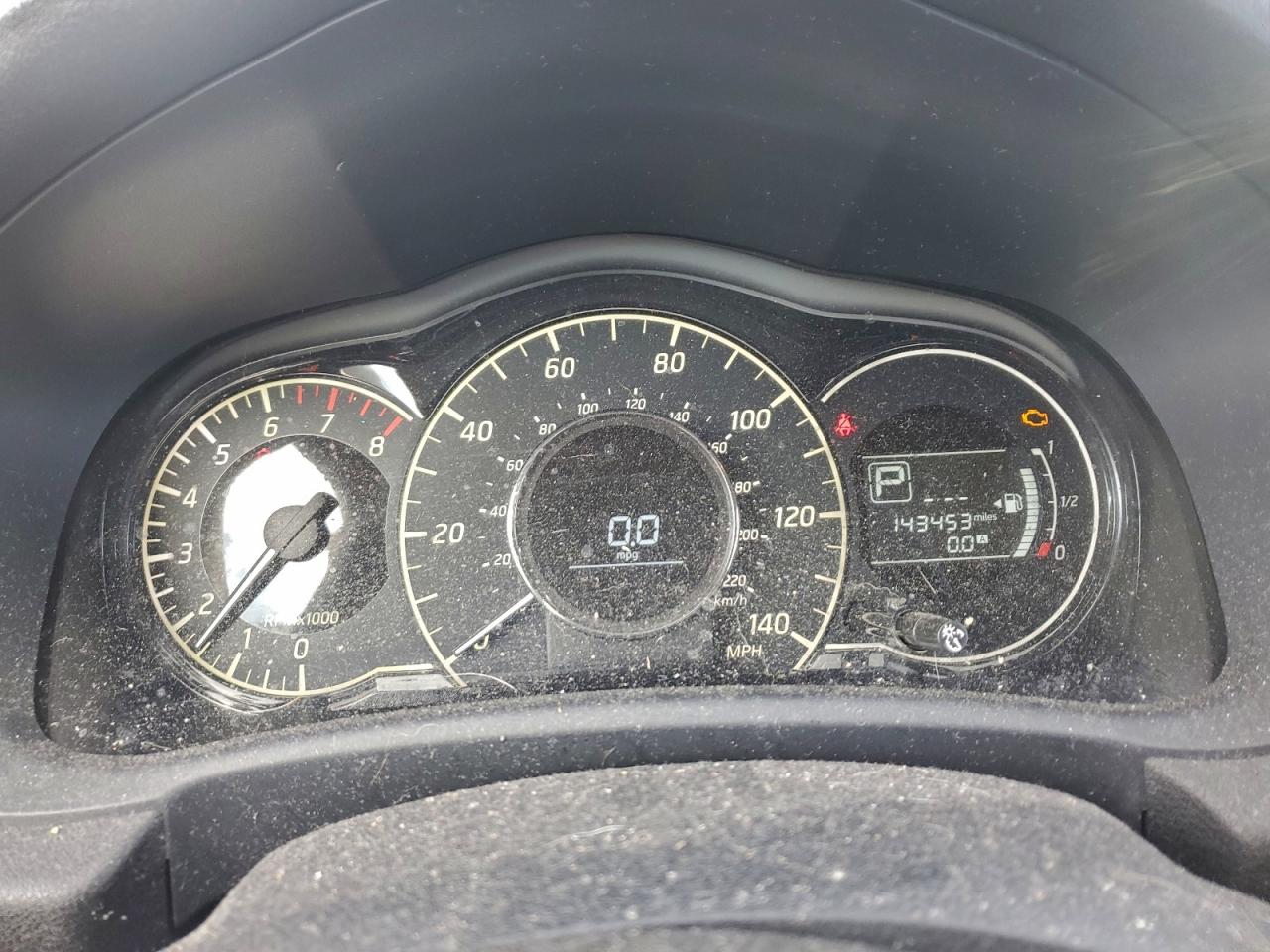 Nissan Versa S Image 7