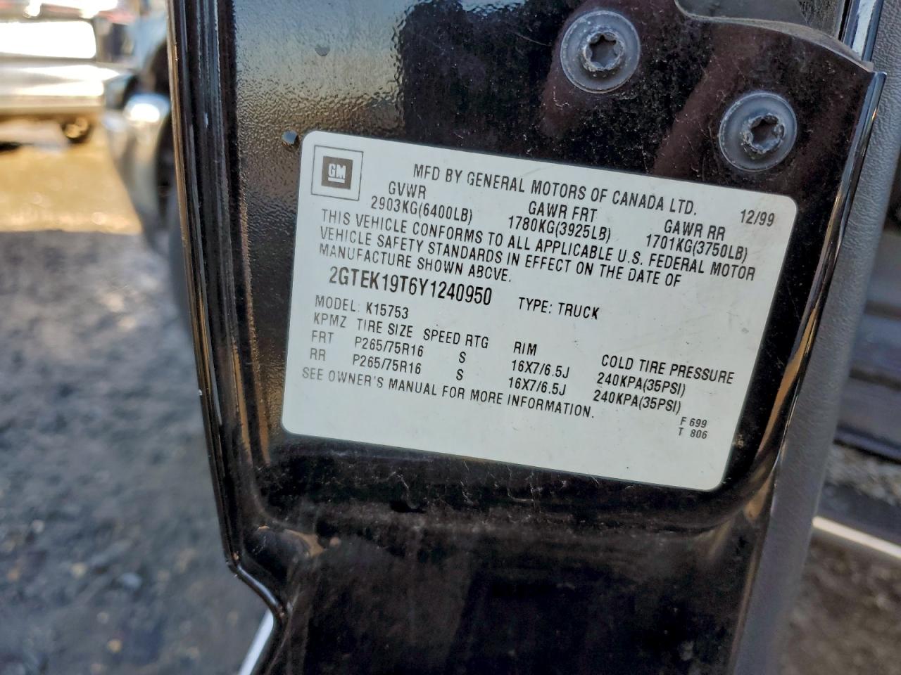 GMC Sierra K1500 Image 9