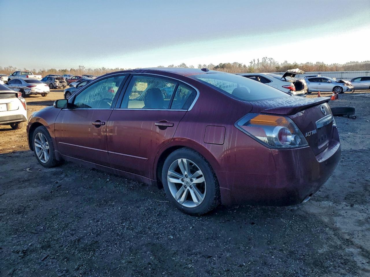 Nissan Altima Sr Image 3