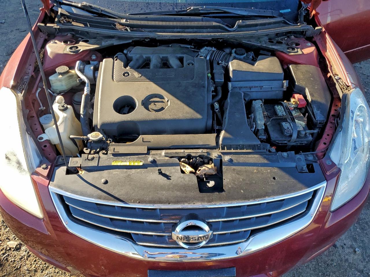 Nissan Altima Sr Image 8