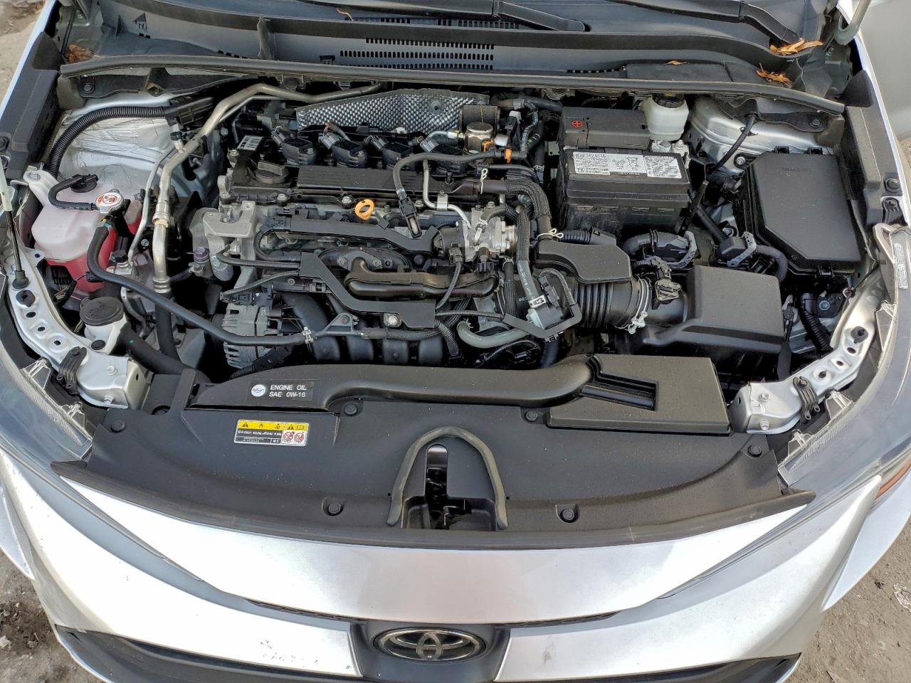 Toyota Corolla Le Image 8