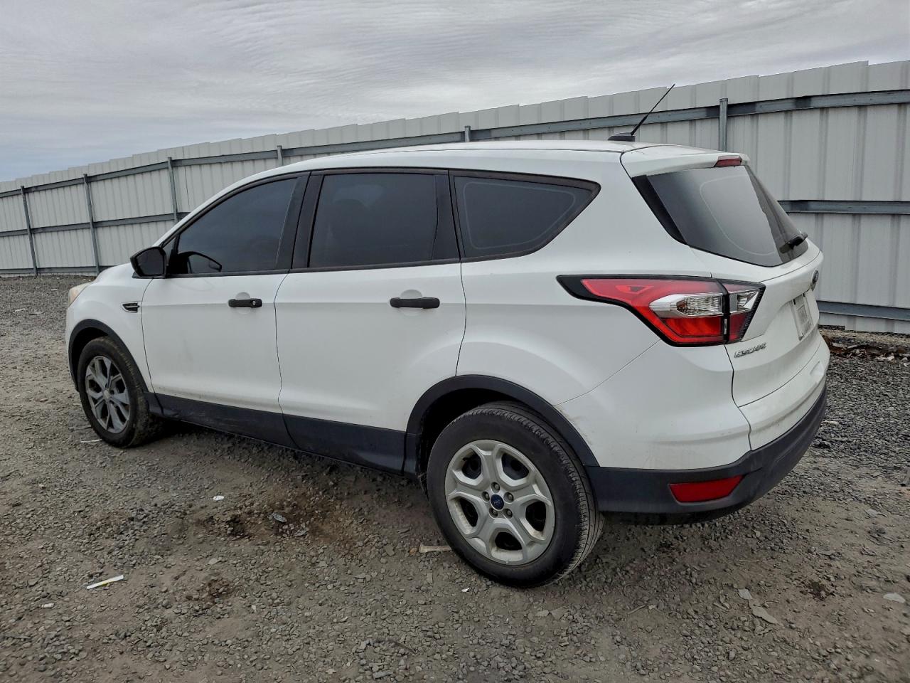 Ford Escape S Image 4