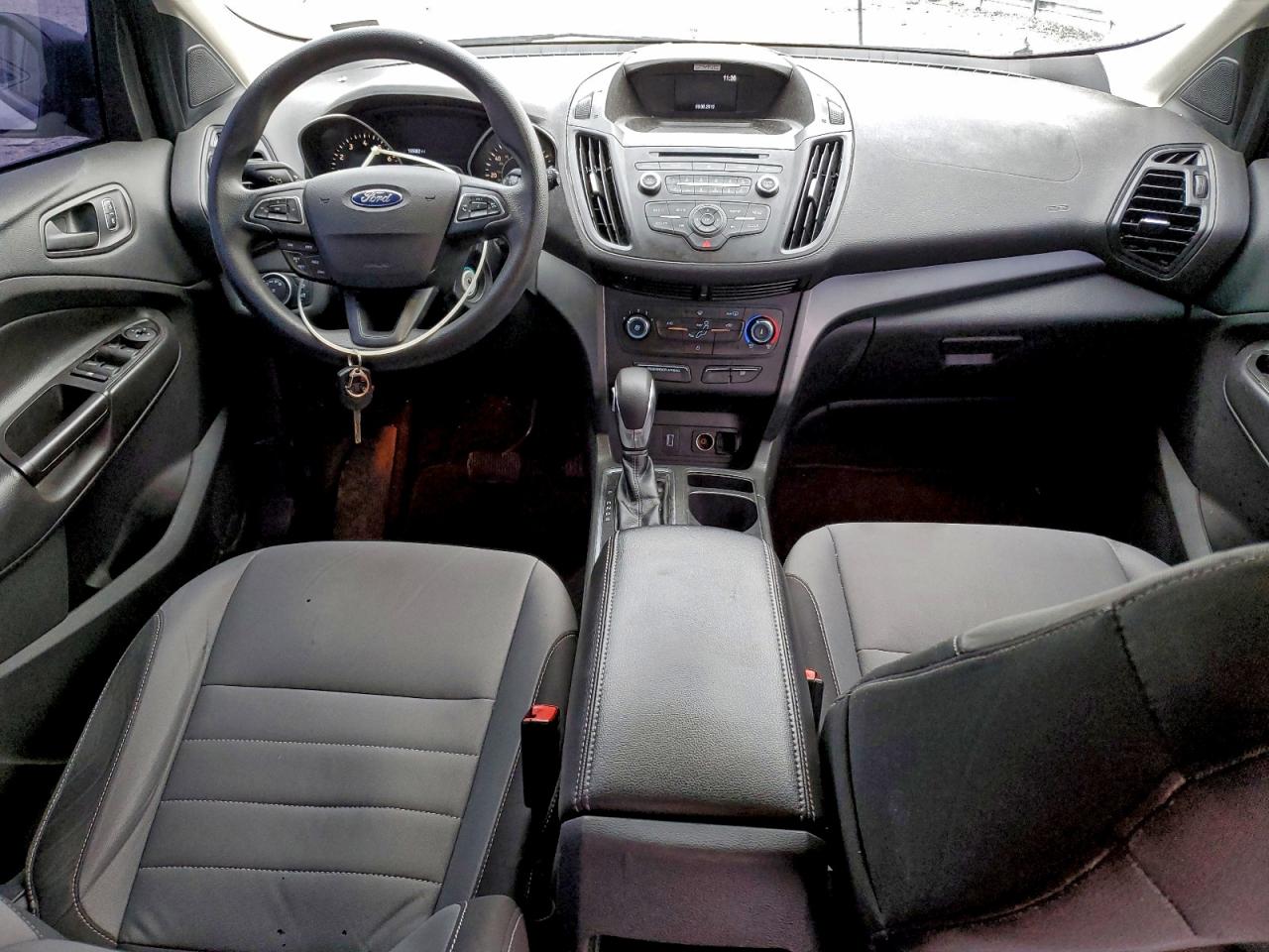 Ford Escape S Image 2