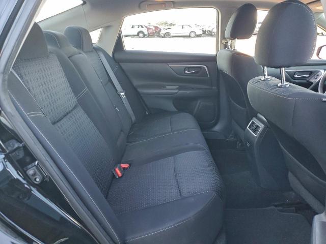 Nissan Altima 2.5 Image 2