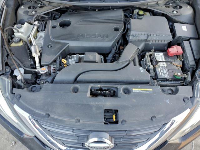 Nissan Altima 2.5 Image 3