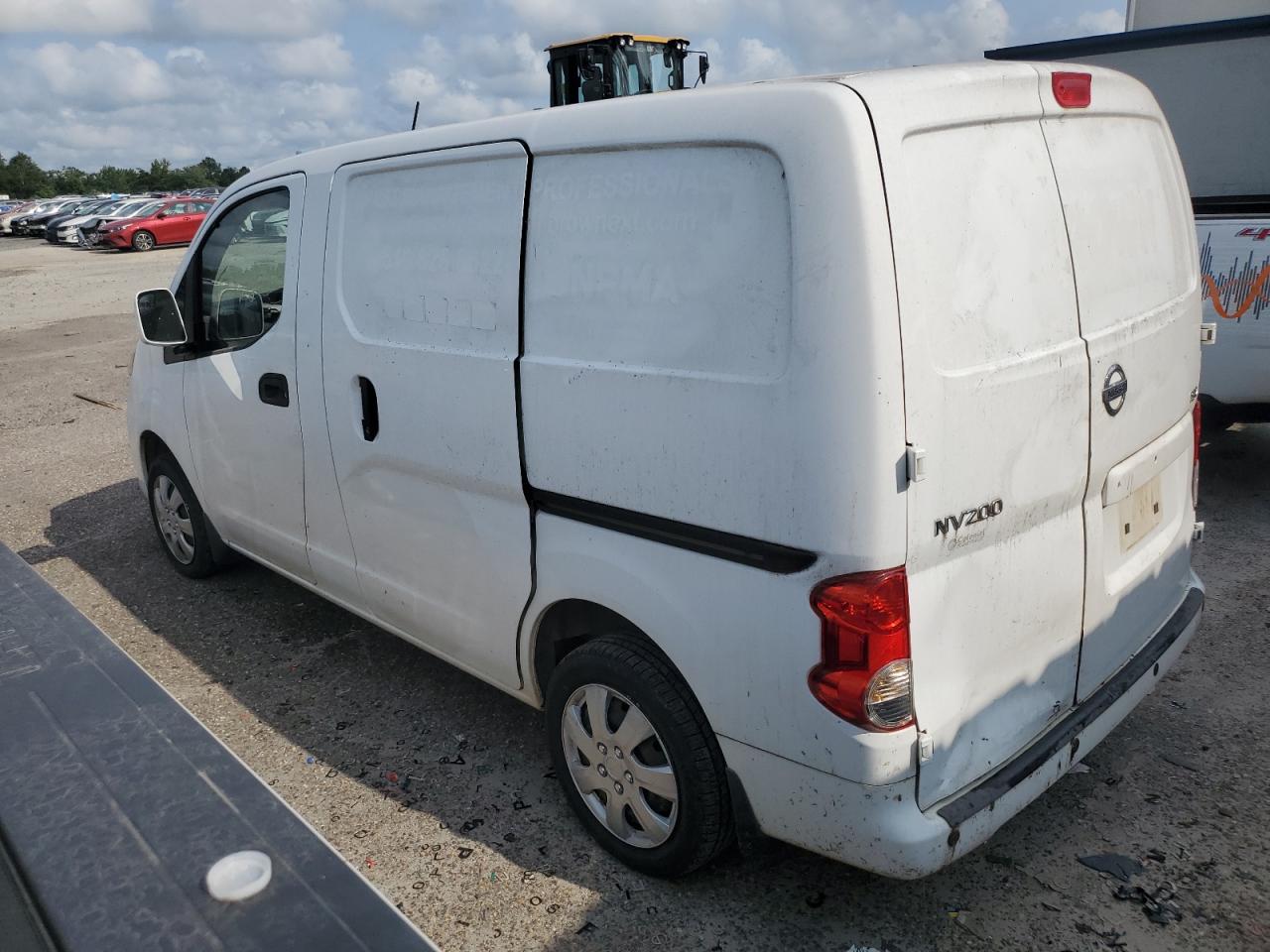 Nissan Nv 2.5s Image 12