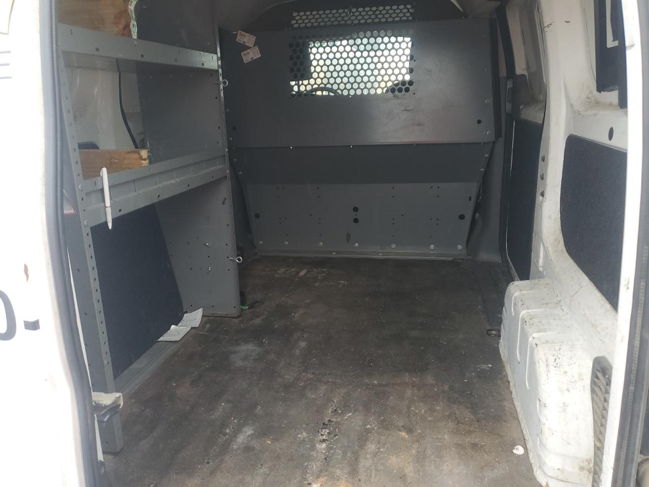 Nissan Nv 2.5s Image 2