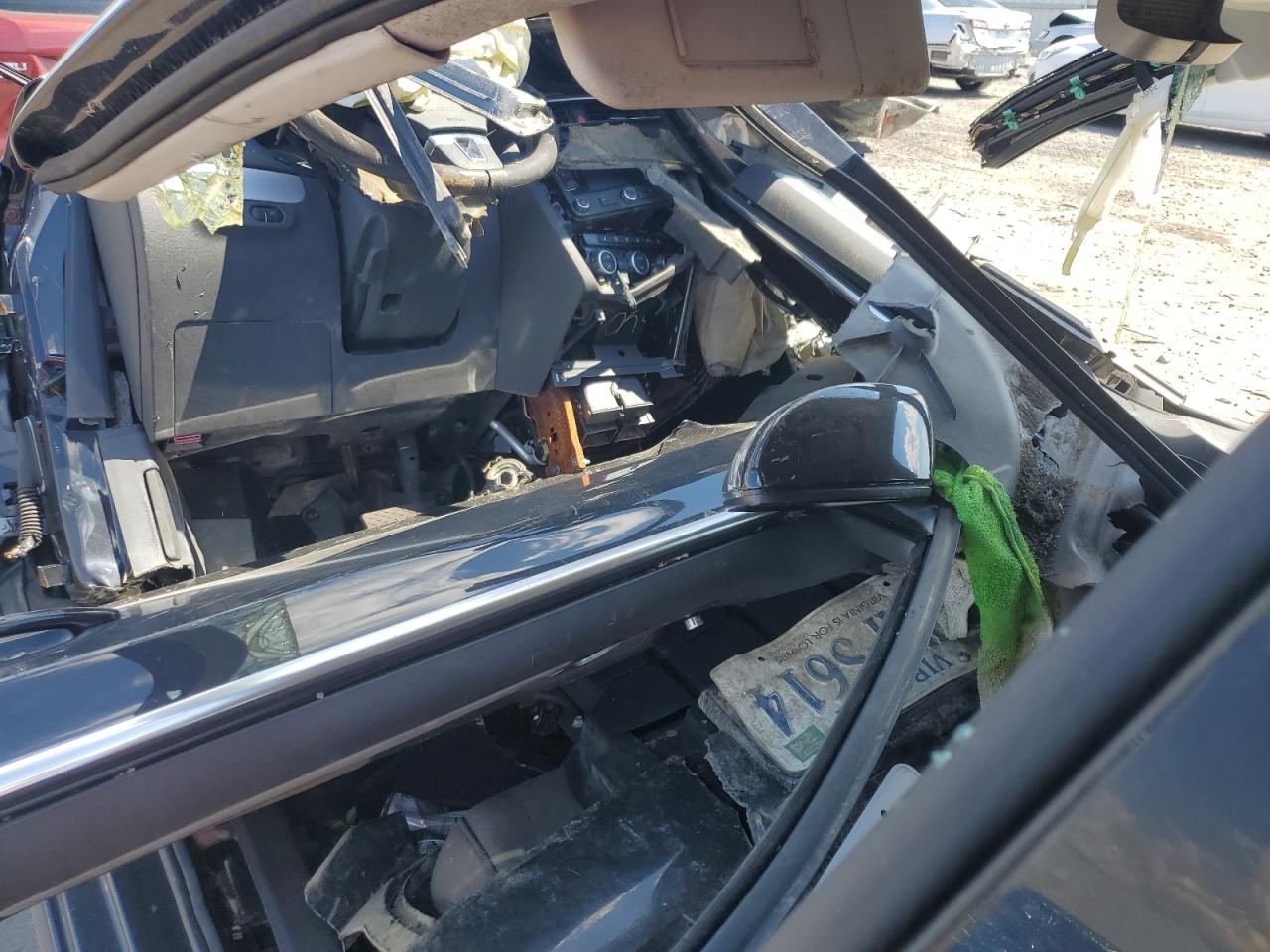 Volkswagen Jetta Hybrid Image 6