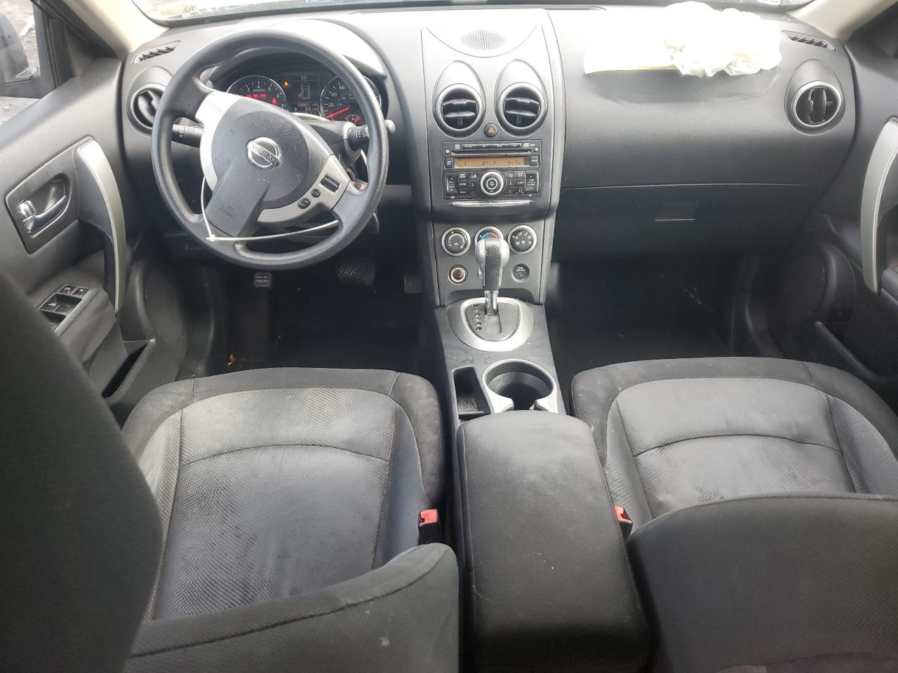 Nissan Rogue S Image 9