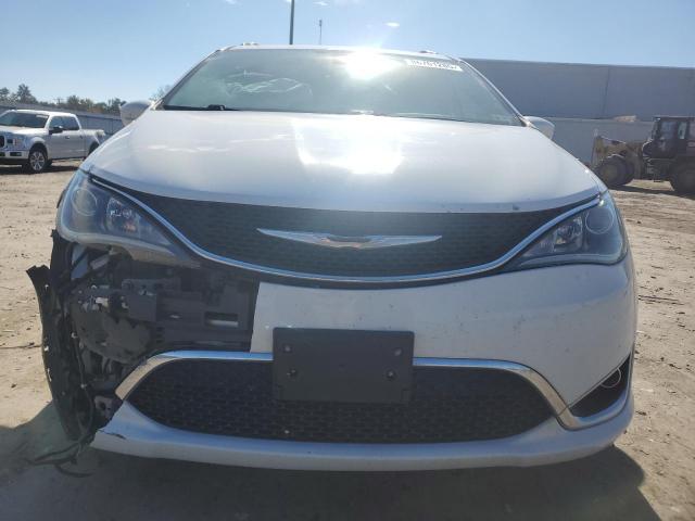 Chrysler Pacifica Touring L Image 5