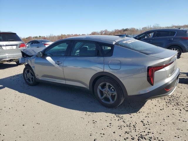 Kia K4 Lx Lx Image 3