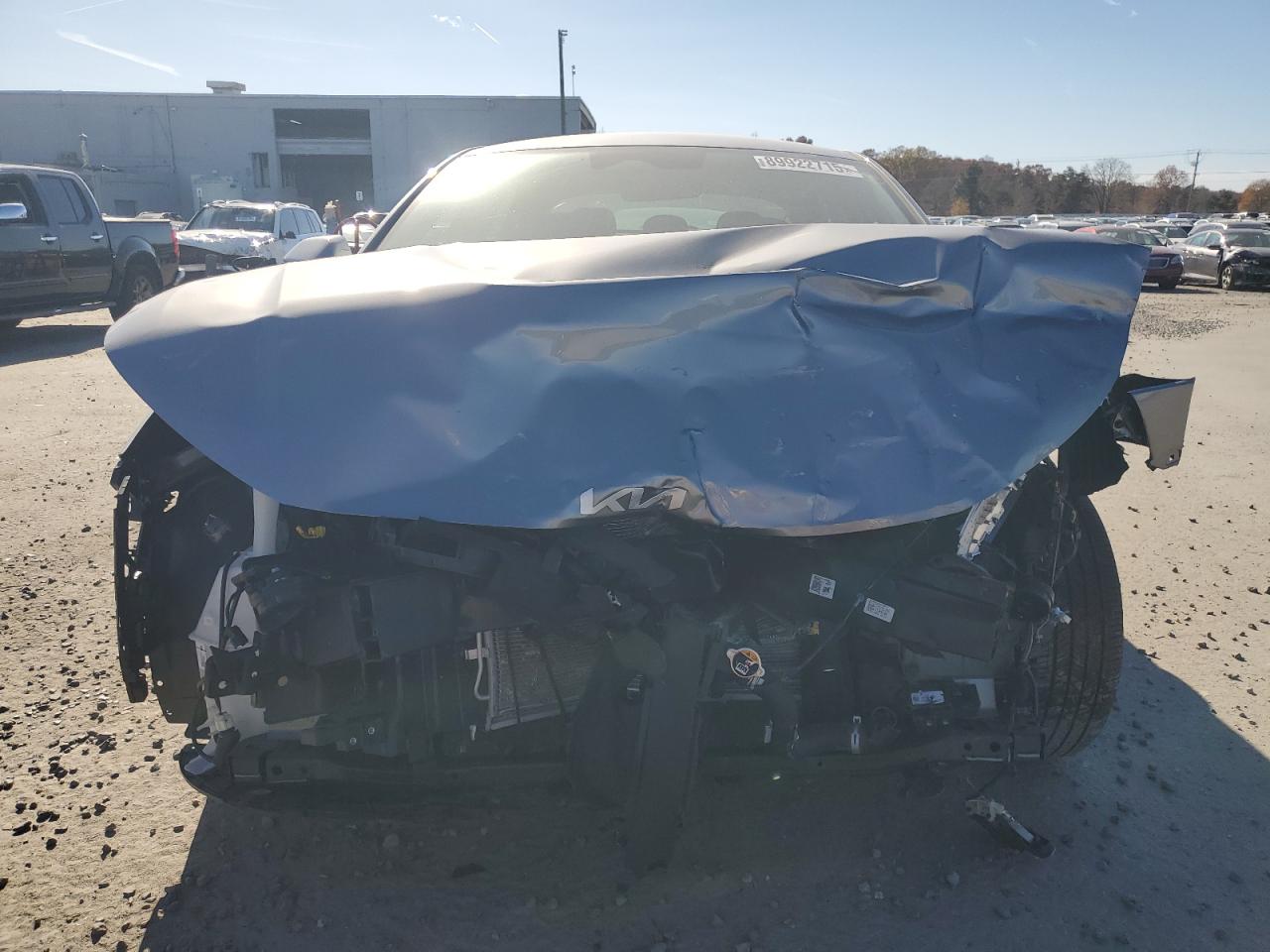 Kia K4 Lx Lx Image 5
