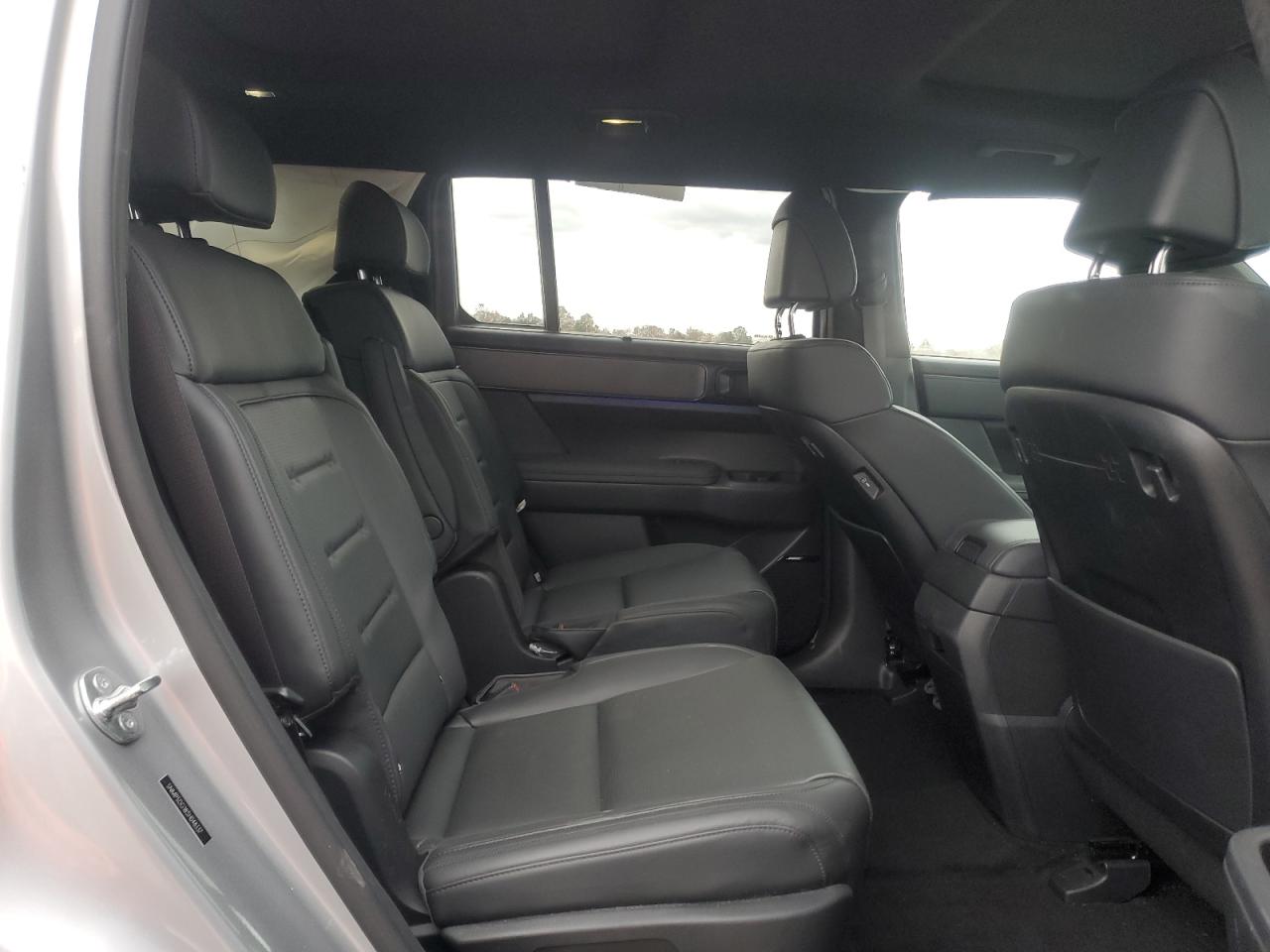 Hyundai SANTA FE Calligraphy Image 4