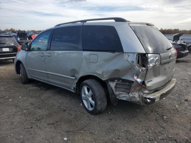 Toyota Sienna Ce Image 13