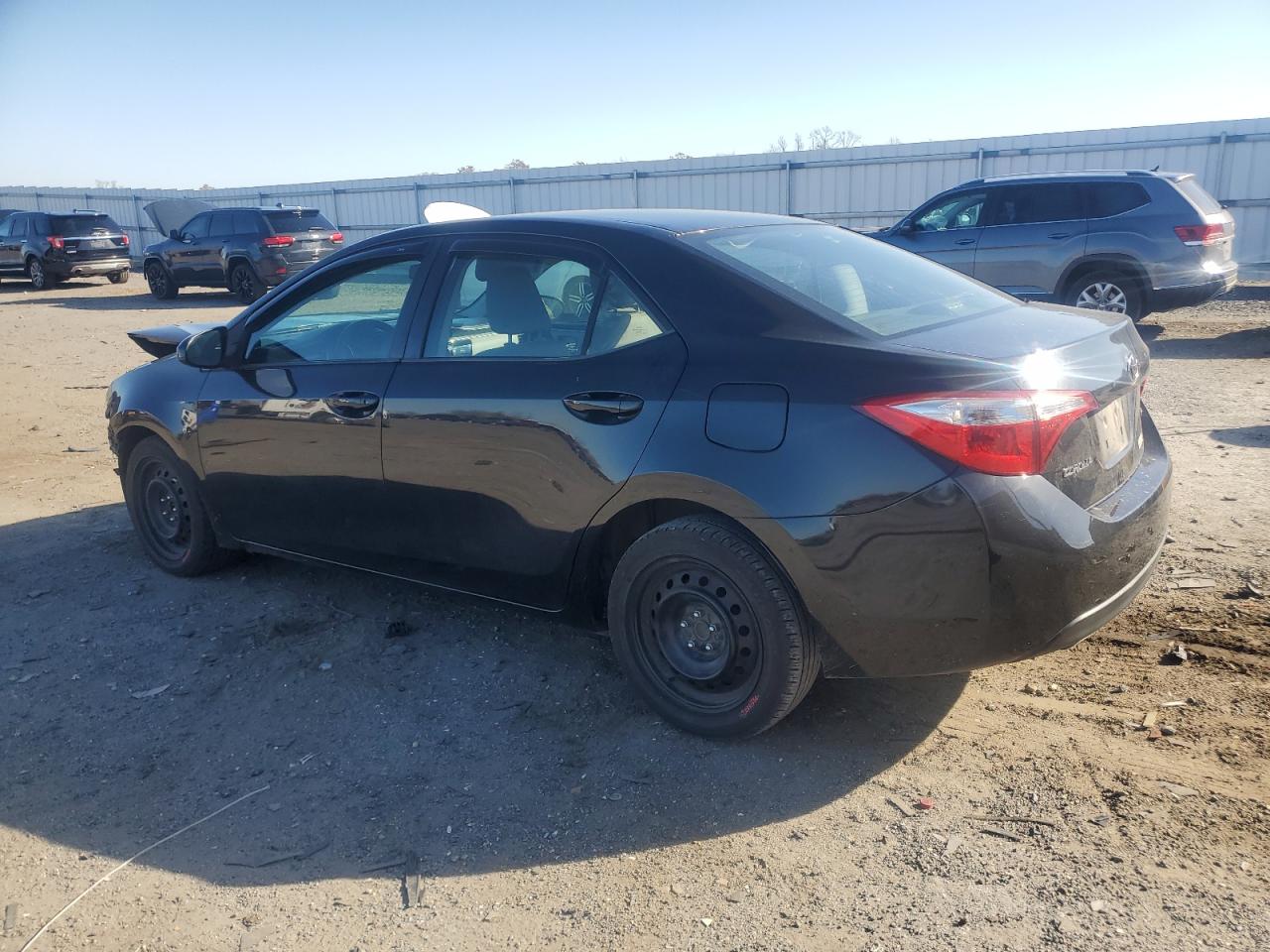 Toyota Corolla L Image 8