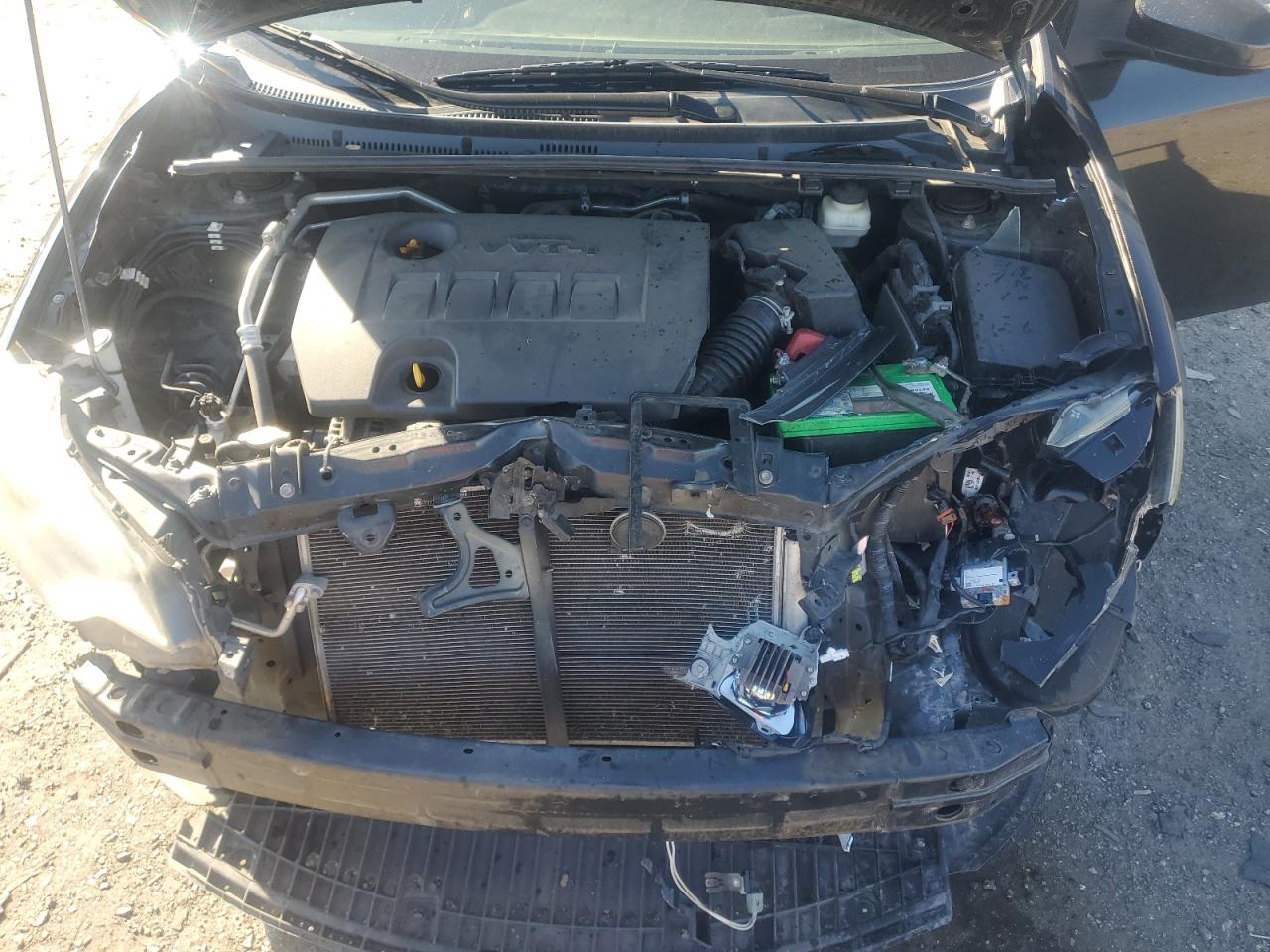 Toyota Corolla L Image 7