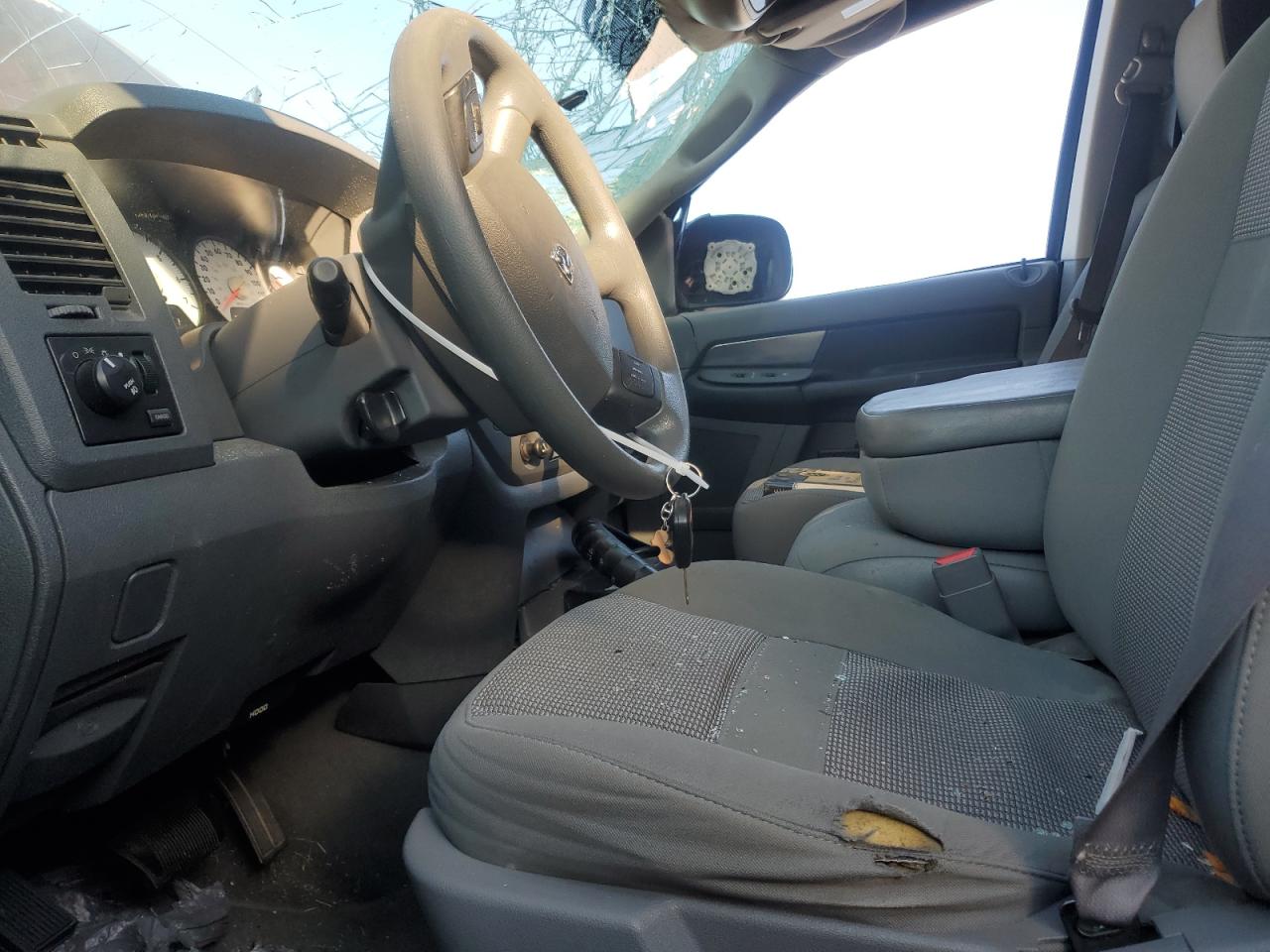 Dodge Ram 1500 St Image 5