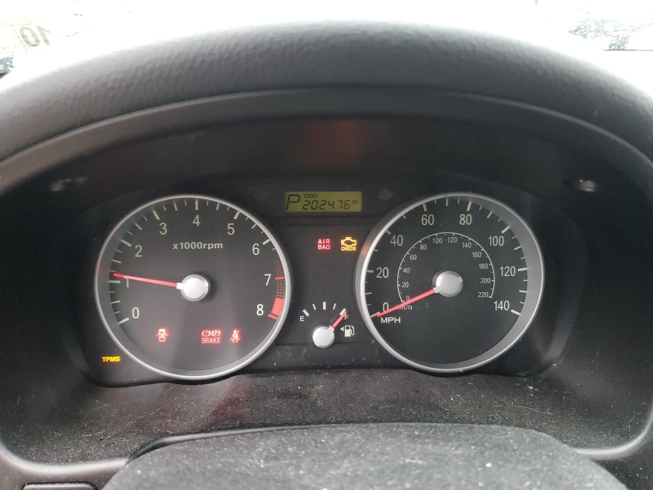 Hyundai ACCENT Gs Image 2