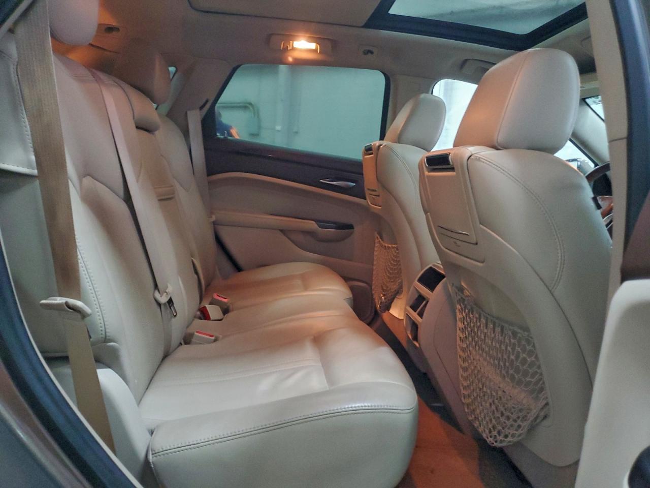 Cadillac SRX Performance Collection Image 6