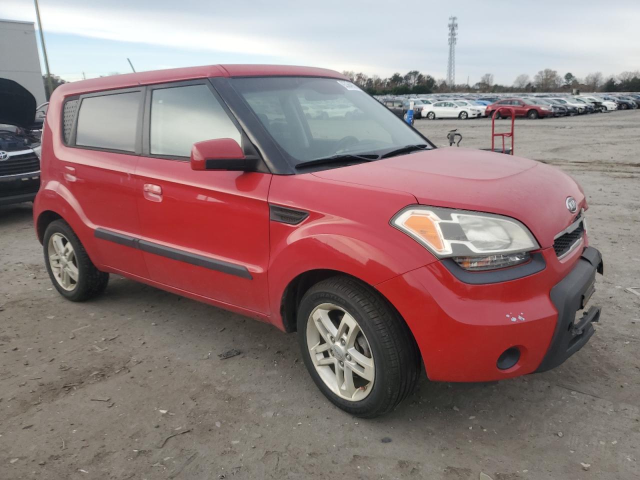 Kia Soul + Image 8
